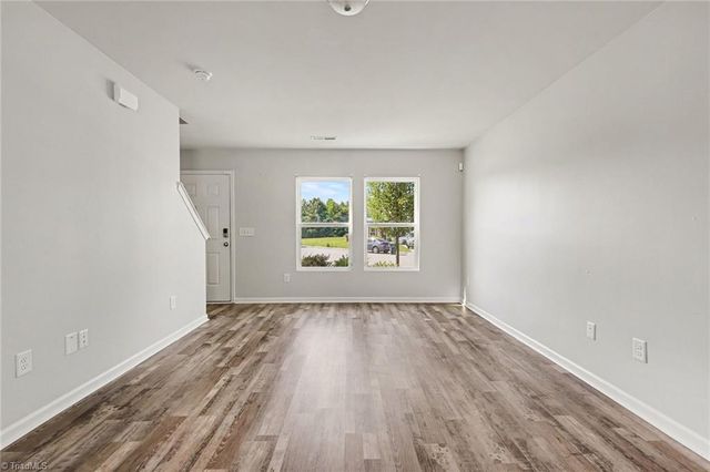 3910 Bellingham Court, Greensboro, NC 27406
