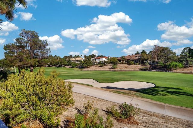 8157 Round Hills Circle, Las Vegas, NV 89113