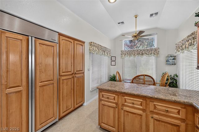 8157 Round Hills Circle, Las Vegas, NV 89113