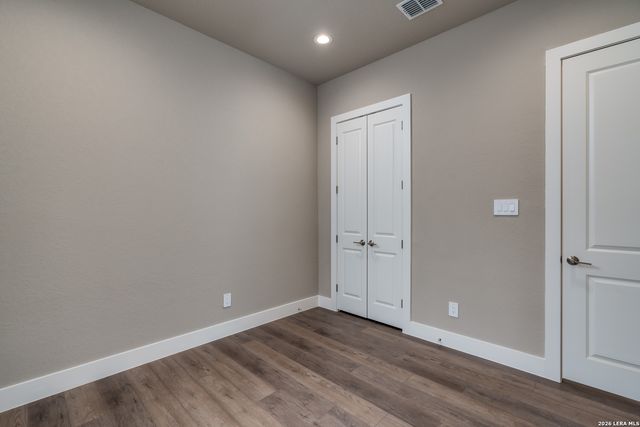 153 Spotted Horse Trail, Bandera, TX 78003