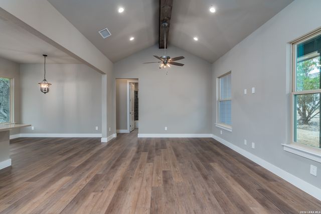 153 Spotted Horse Trail, Bandera, TX 78003