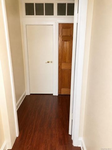 834 E 229th Street, Bronx, NY 10466