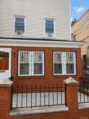 834 E 229th Street, Bronx, NY 10466