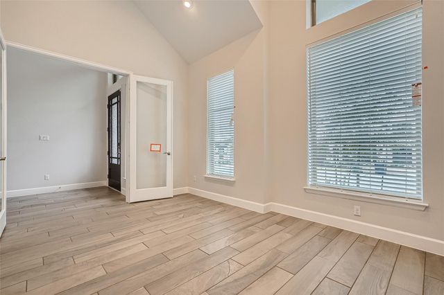 941 Rabbit Brush RD, Leander, TX 78641