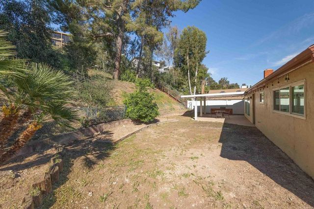 652 La Sombra Drive, El Cajon, CA 92020