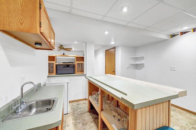 2277 REDPEPPER TRAIL, Suamico, WI 54313