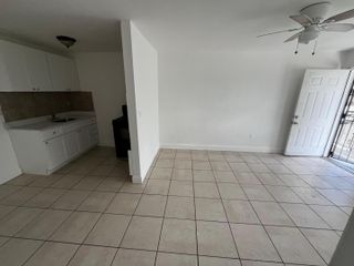 3015 NW 8th Avenue 11, Miami, FL 33127
