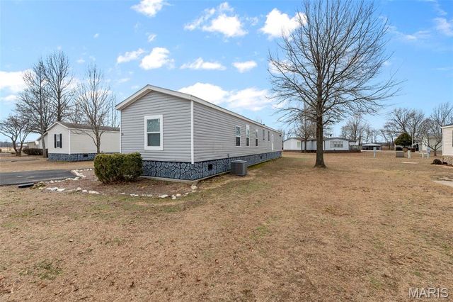 85 Mauna Kea, Benton, MO 63736