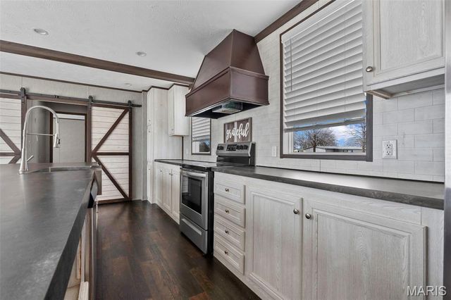 85 Mauna Kea, Benton, MO 63736