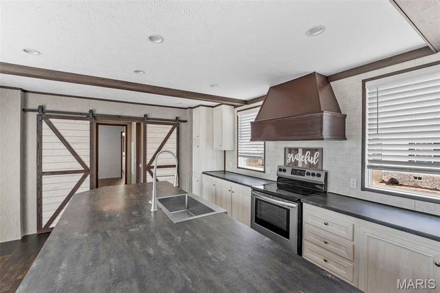 85 Mauna Kea, Benton, MO 63736