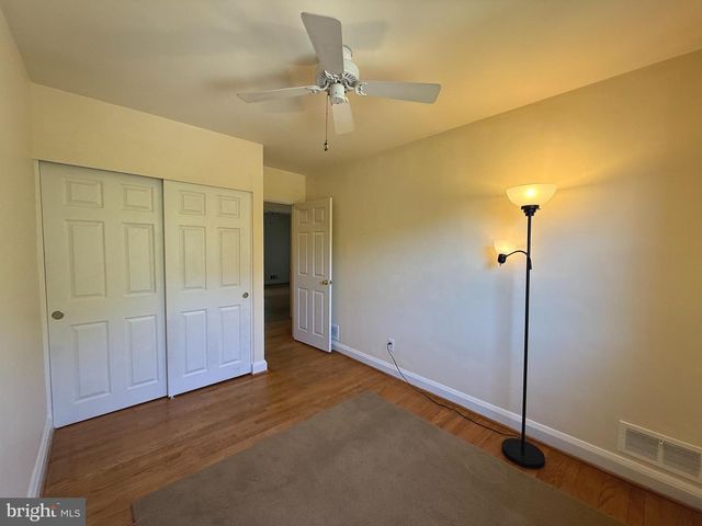 1049 WINSFORD RD, Baltimore, MD 21204