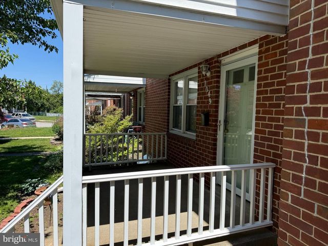 1049 WINSFORD RD, Baltimore, MD 21204