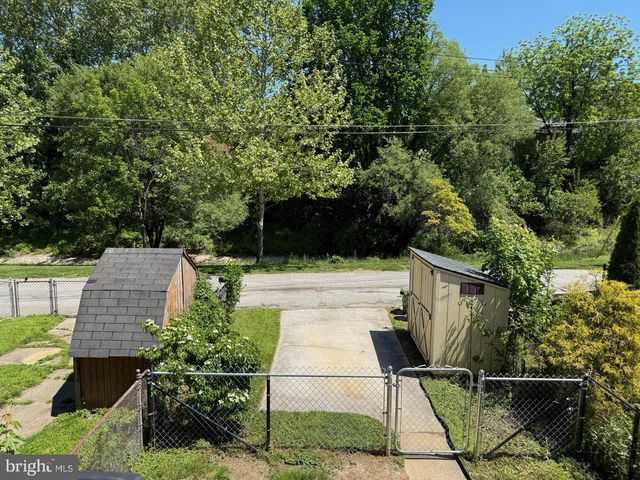 1049 WINSFORD RD, Baltimore, MD 21204