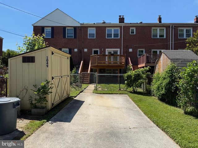 1049 WINSFORD RD, Baltimore, MD 21204