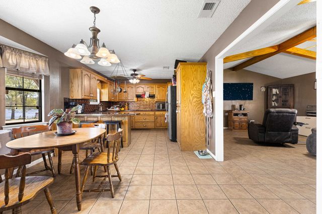 1641 W Lake Gladewater, Gladewater, TX 75647