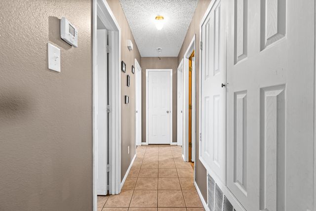 1641 W Lake Gladewater, Gladewater, TX 75647