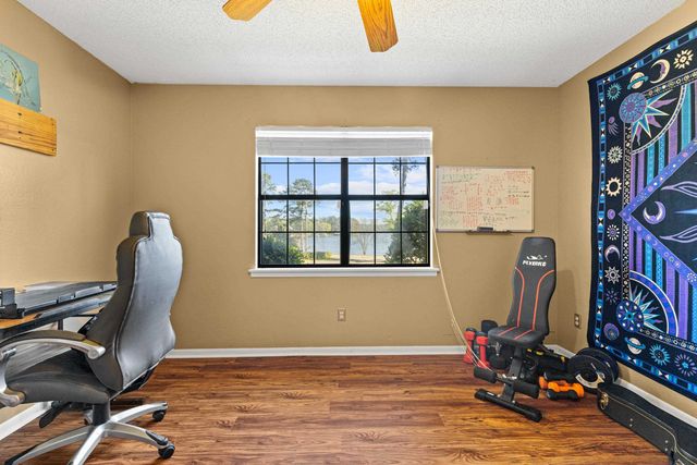 1641 W Lake Gladewater, Gladewater, TX 75647