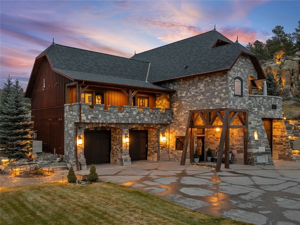 5635 Canyonwoods Dr., Billings, MT 59106