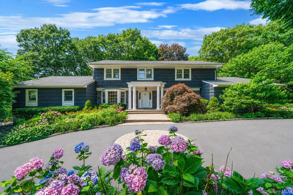 1 Winston Court, Dix Hills, NY 11746