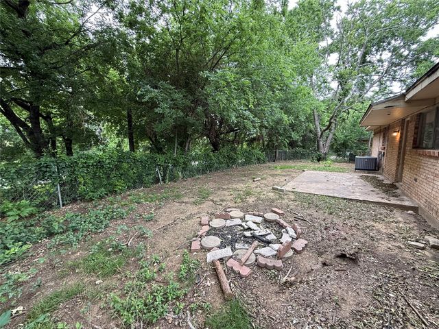 1238 Carla Street, Denison, TX 75020