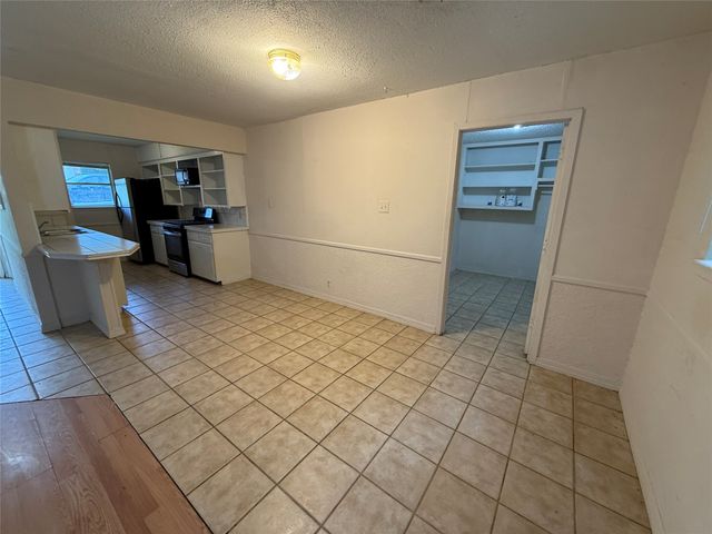 1238 Carla Street, Denison, TX 75020
