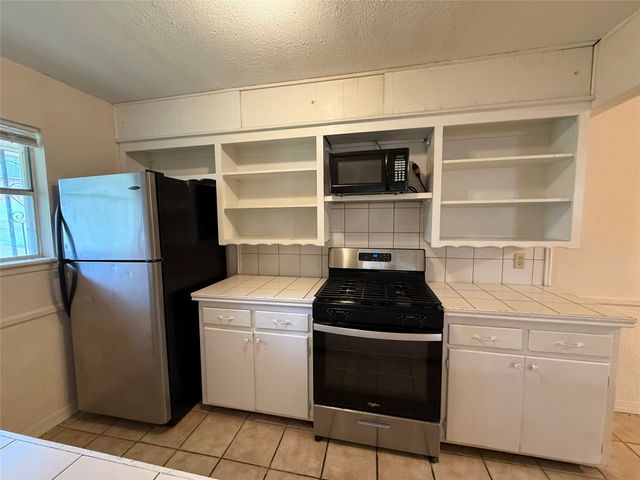 1238 Carla Street, Denison, TX 75020