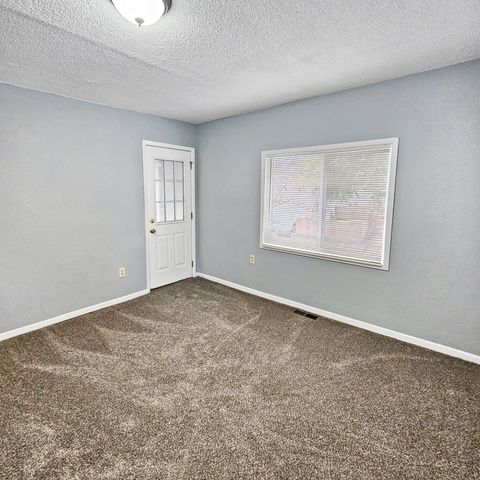 3253 Humboldt Avenue N, Minneapolis, MN 55412