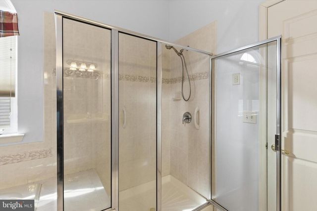 10 SALEM CT, Barnegat, NJ 08005