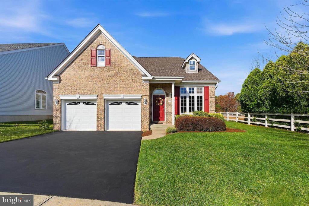 10 SALEM CT, Barnegat, NJ 08005