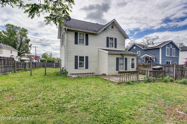 43 Center Avenue, Leonardo, NJ 07737
