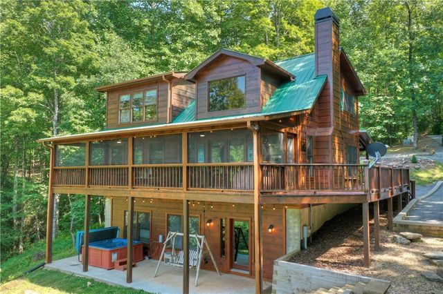 482 N Old Aska Road, Blue Ridge, GA 30513