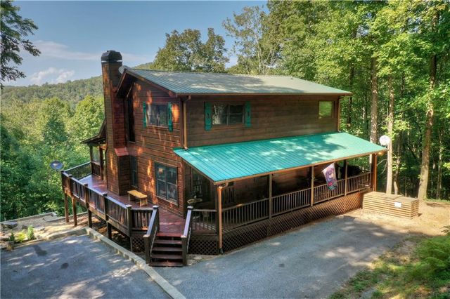482 N Old Aska Road, Blue Ridge, GA 30513