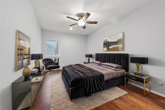 2100 Tanglewilde Street 740, Houston, TX 77063