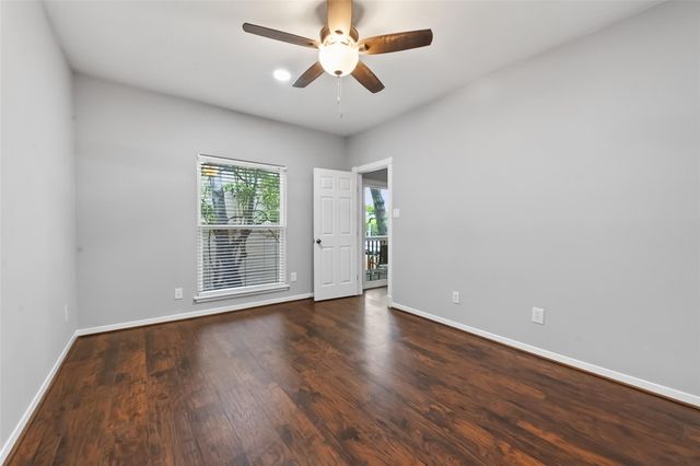 2100 Tanglewilde Street 740, Houston, TX 77063