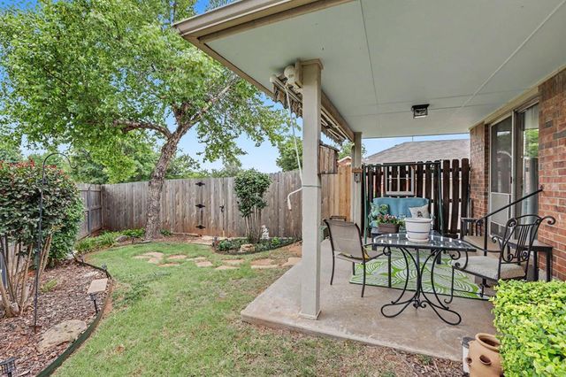 227 N Kelly Avenue, Edmond, OK 73003