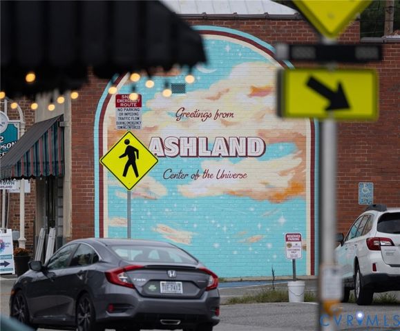 224 Lauradell Rd, Ashland, VA 23005