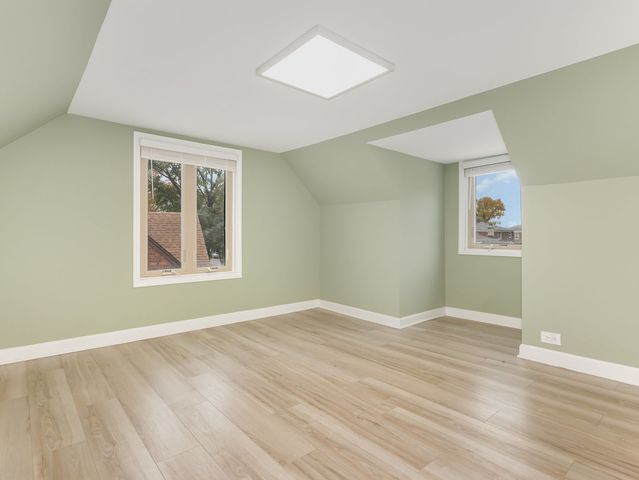 6415 S Leclaire Avenue, Chicago, IL 60638