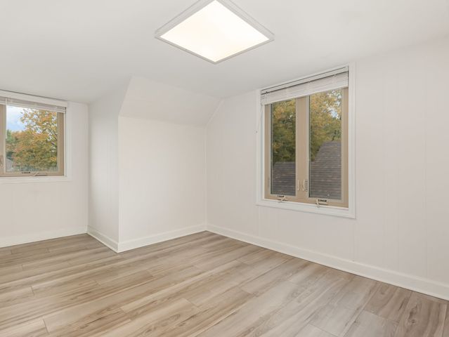 6415 S Leclaire Avenue, Chicago, IL 60638