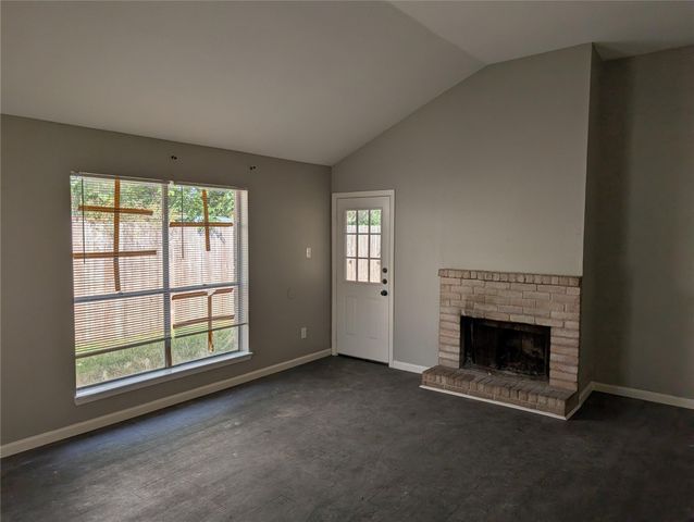 7514 Shaddock, Houston, TX 77041