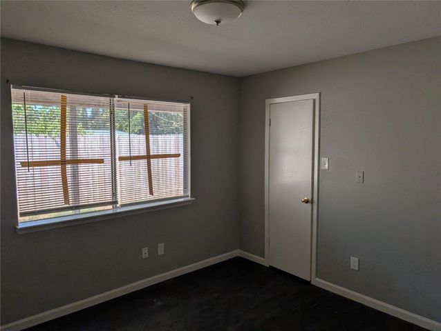 7514 Shaddock, Houston, TX 77041