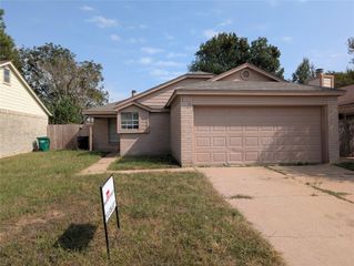 7514 Shaddock, Houston, TX 77041