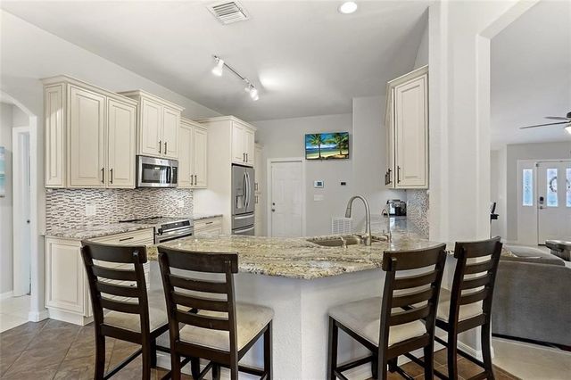 8015 97th Court, Vero Beach, FL 32967