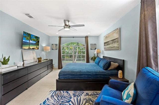 8015 97th Court, Vero Beach, FL 32967