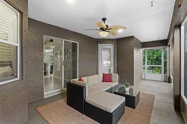 8015 97th Court, Vero Beach, FL 32967