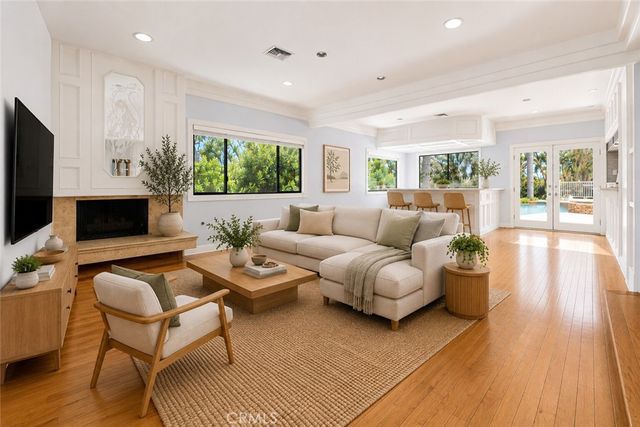 22309 Dolorosa, Woodland Hills, CA 91367