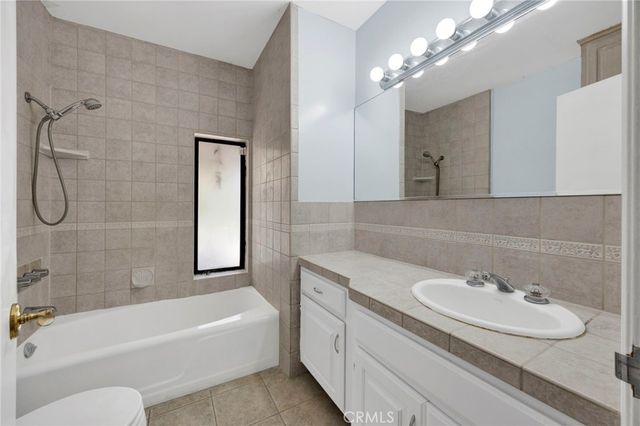 22309 Dolorosa, Woodland Hills, CA 91367