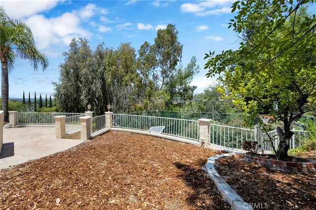 22309 Dolorosa, Woodland Hills, CA 91367