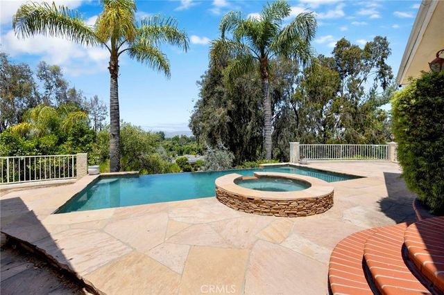 22309 Dolorosa, Woodland Hills, CA 91367