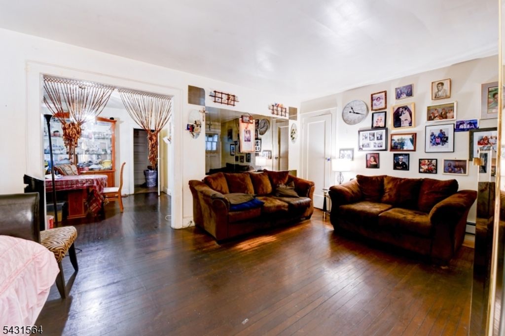 147 4Th Ave, East Orange City, NJ 07017 — photo 5