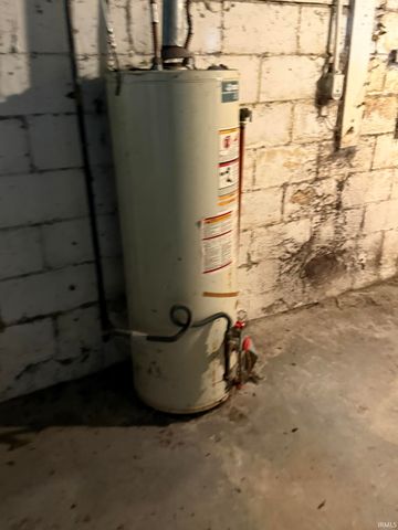 2006 Pontiac Street, Fort Wayne, IN 46806